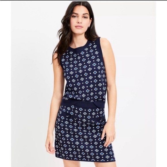 LOFT Dresses & Skirts - LOFT Navy and White Jacquard Floral sweater tank and mini skirt